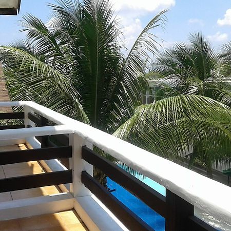 Feliness Resort Manoc-Manoc Bagian luar foto