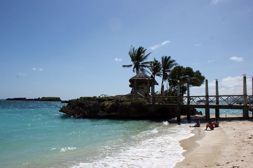 Feliness Resort Manoc-Manoc Bagian luar foto