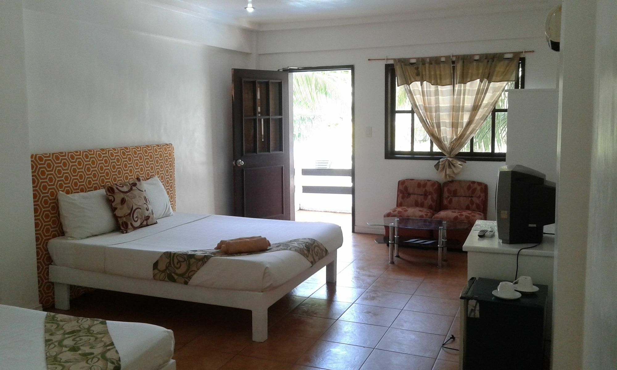 Feliness Resort Manoc-Manoc Bagian luar foto