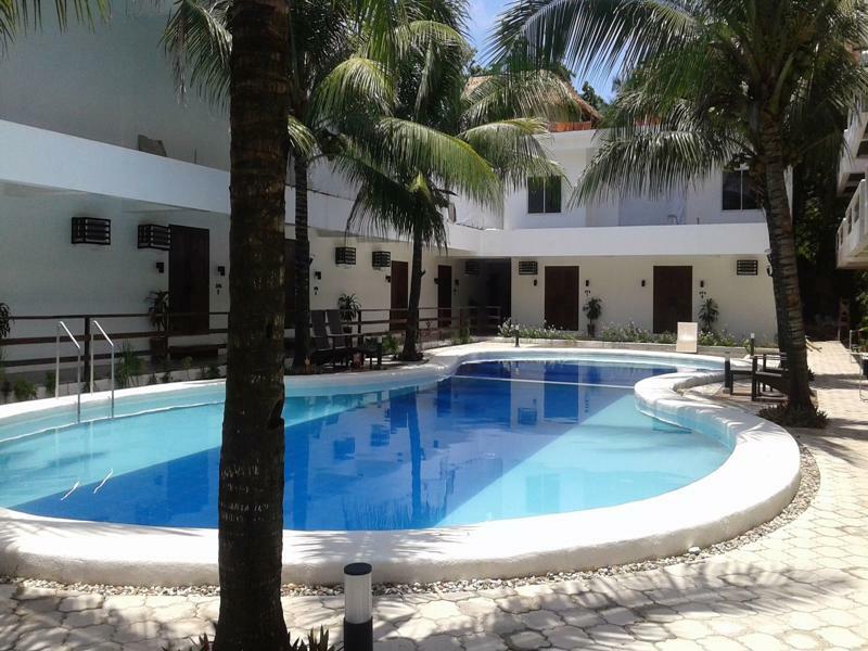 Feliness Resort Manoc-Manoc Bagian luar foto
