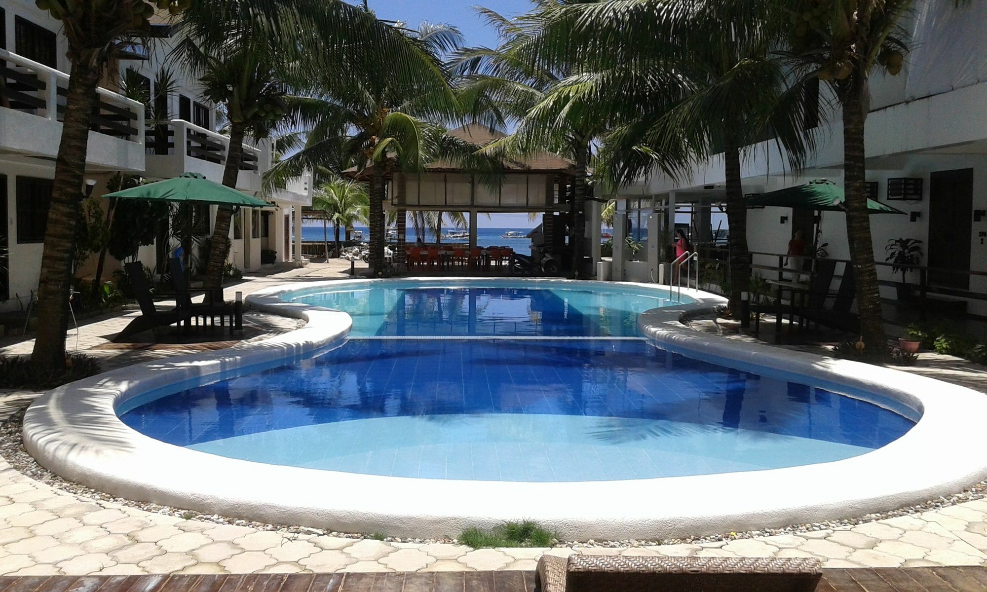 Feliness Resort Manoc-Manoc Bagian luar foto