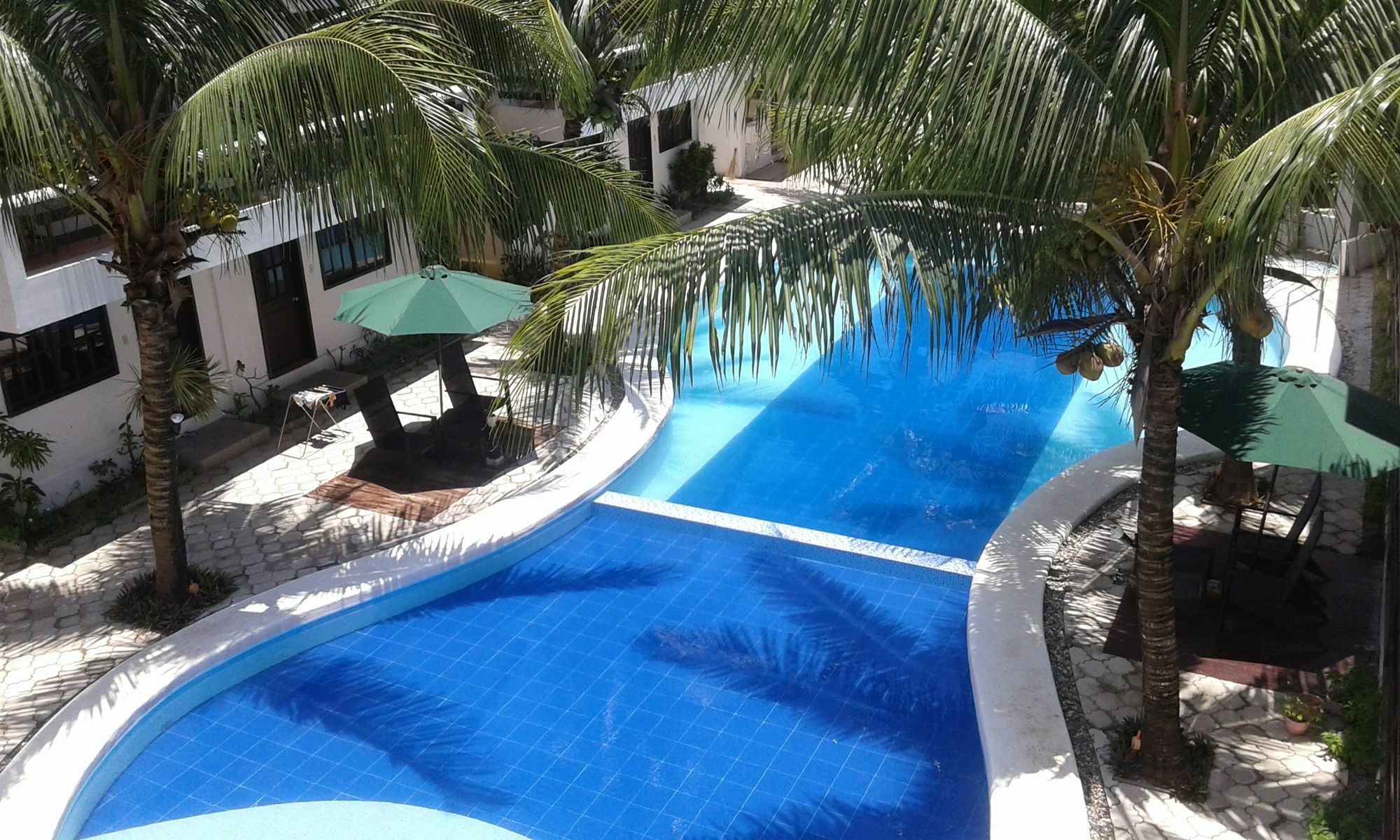 Feliness Resort Manoc-Manoc Bagian luar foto