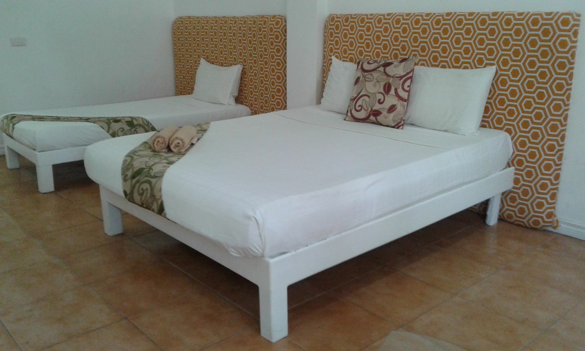 Feliness Resort Manoc-Manoc Bagian luar foto
